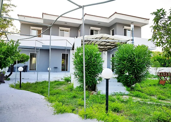 Bed and Breakfast Karmik Concept 4*